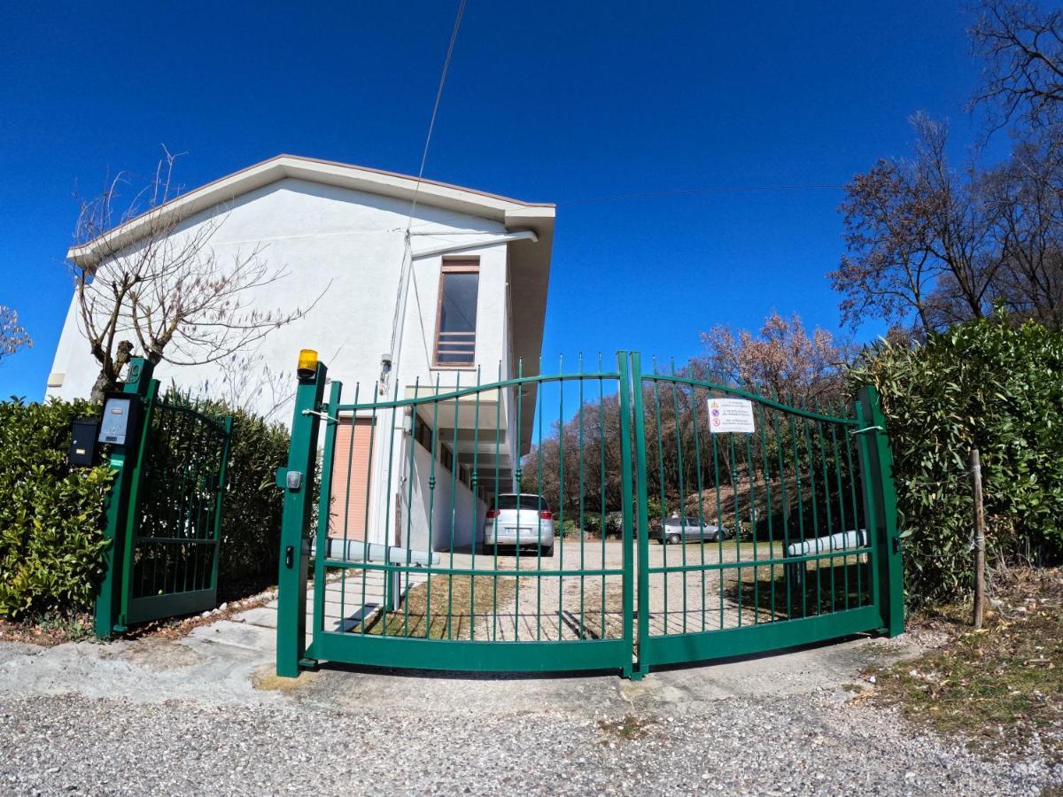 アルビザーノGarda Panoramic Houseアパートメント エクステリア 写真