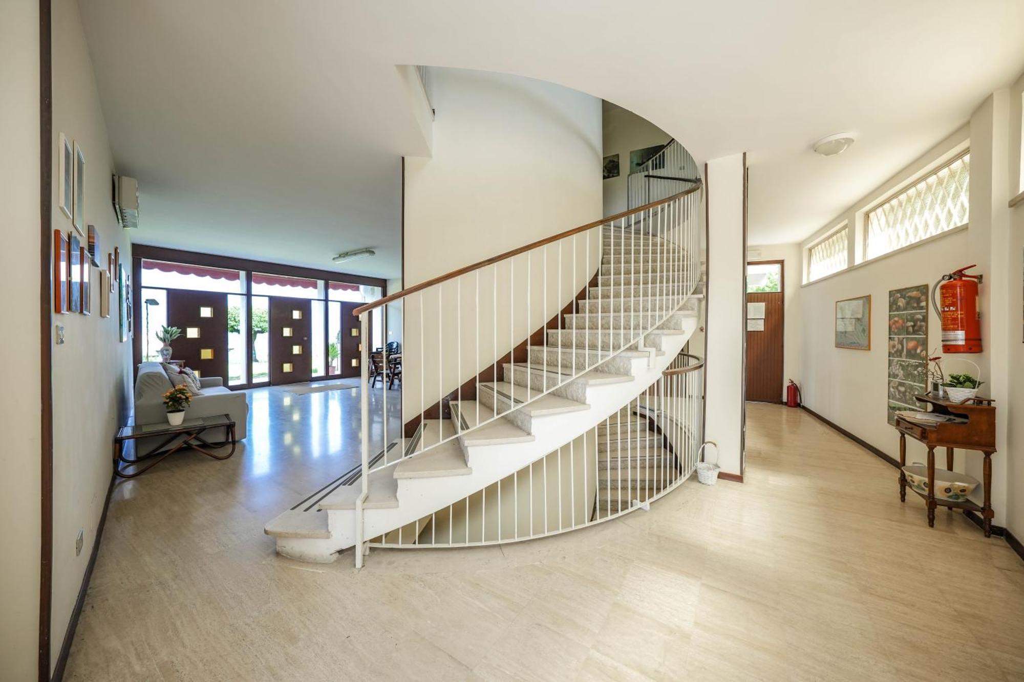 アルビザーノGarda Panoramic Houseアパートメント エクステリア 写真