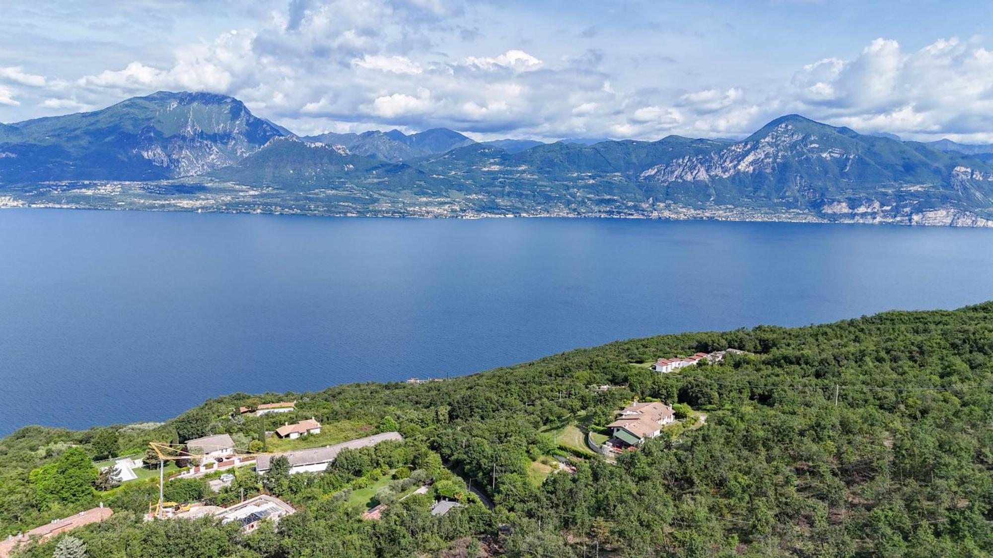 アルビザーノGarda Panoramic Houseアパートメント エクステリア 写真