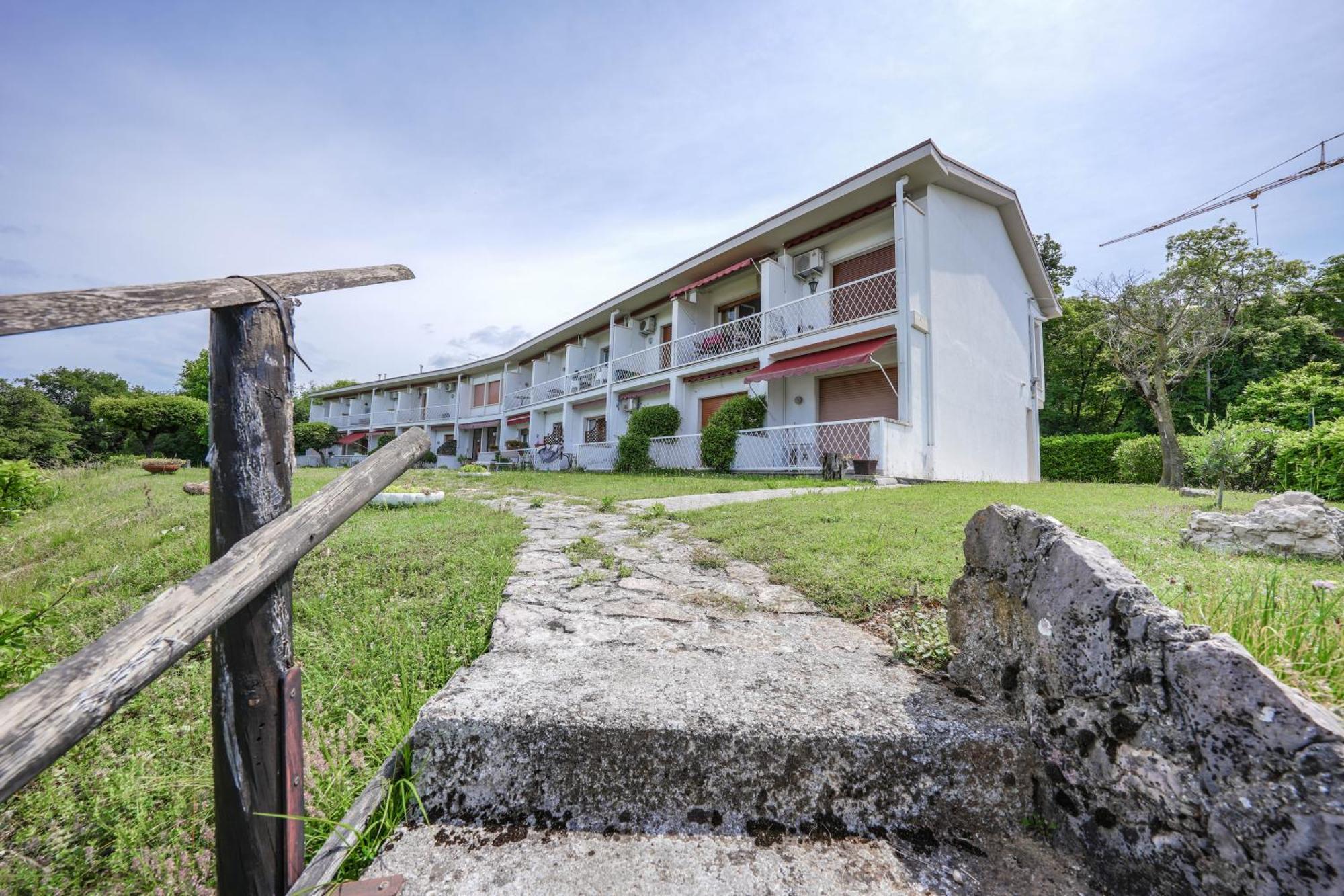アルビザーノGarda Panoramic Houseアパートメント エクステリア 写真